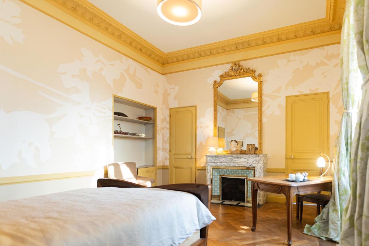 Hotel-Musee Villa Bagatelle Ириньи Экстерьер фото