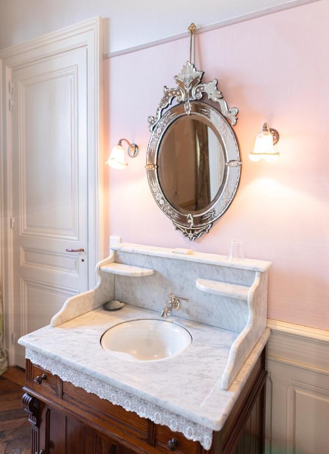 Hotel-Musee Villa Bagatelle Ириньи Экстерьер фото